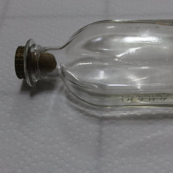 Vintage 1975-85`s transparent bottle Glass mini Bottles - Picture 2 of 10